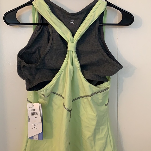 DANSKIN workout top with sport bra attached - Picture 2 of 2